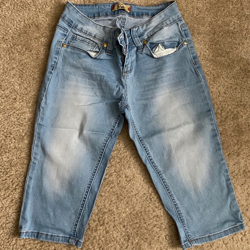 YMI Capri jeans